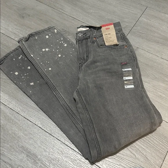 NWT Free People LEVI'S Low Pro Straight Loose Fit Jeans 90's Women's 24 - Picture 1 of 7